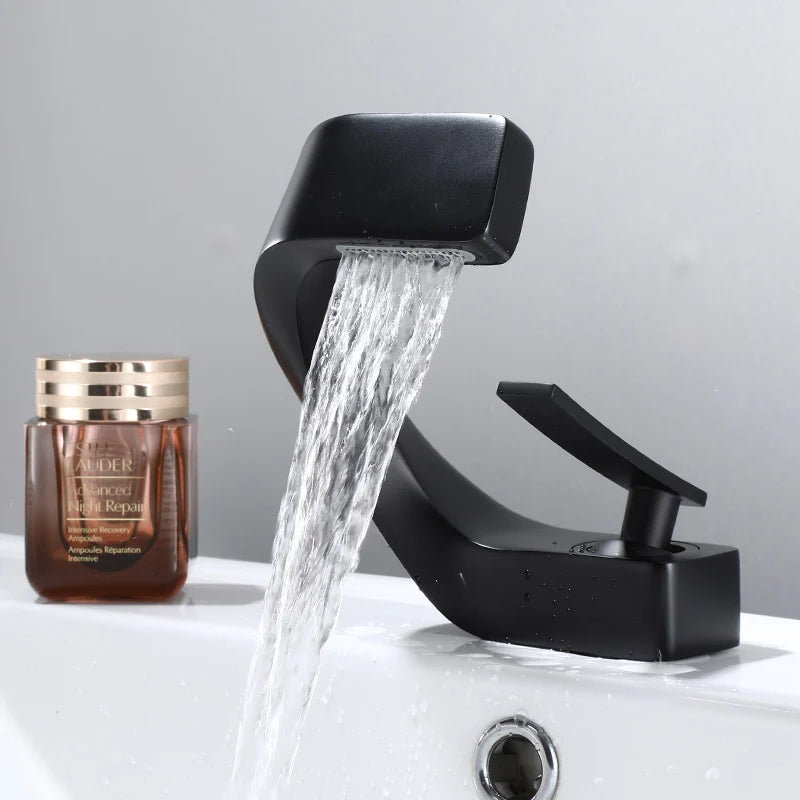 Bathroom Deck Mounted Basin Faucet Black Sink Tap Single Hole Water Tap Hot and Cold mitigeur salle de bain mixer faucet