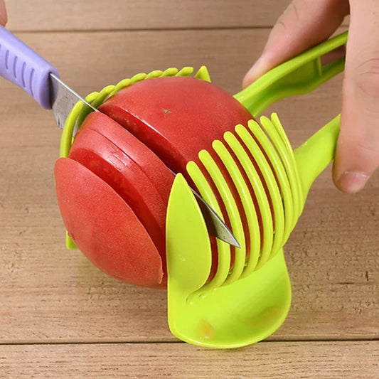 Handheld Tomato Slicer Bread